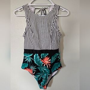 Cupshe One-piece Swimsuit Size Large